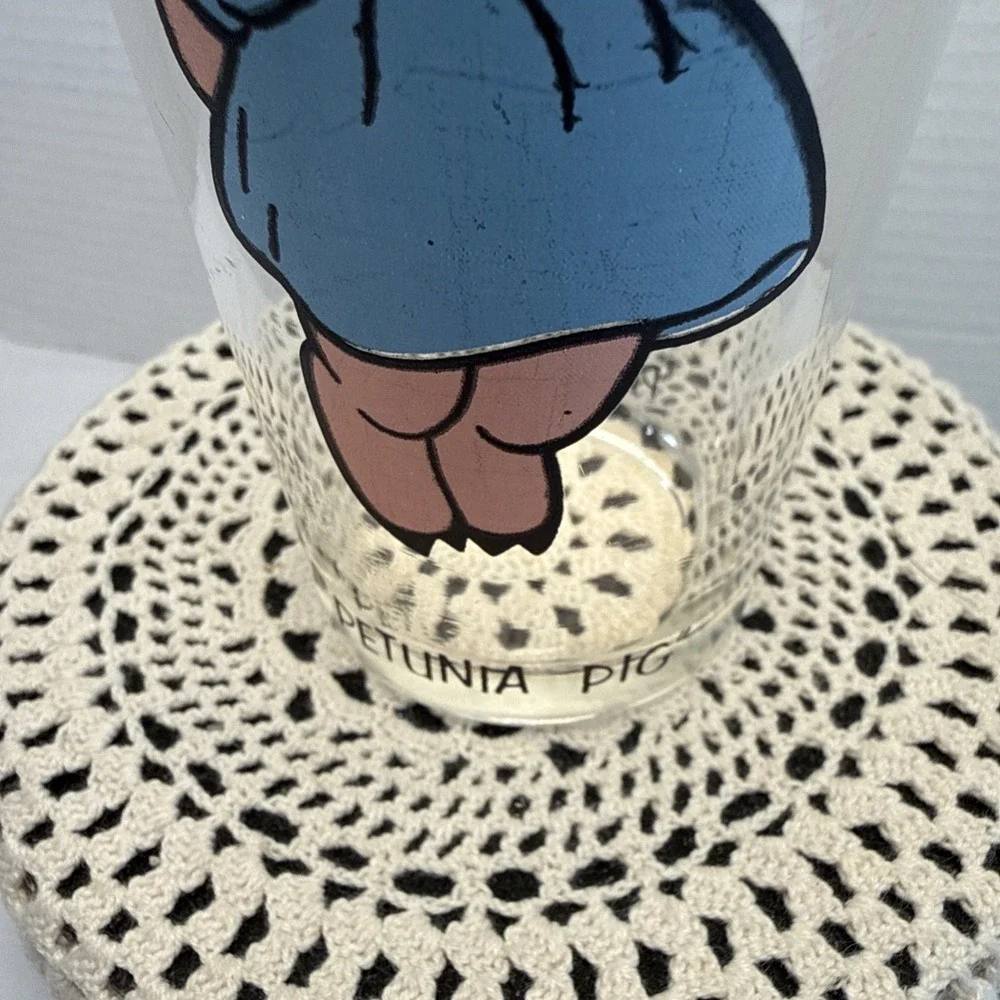 1973 Petunia Pig Warner Bros. Pepsi 6 1/4
